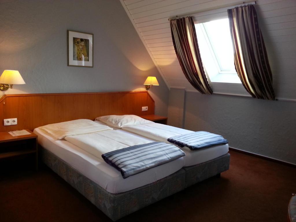 Hotel Restaurant Klostermuehle Reutlingen Extérieur photo