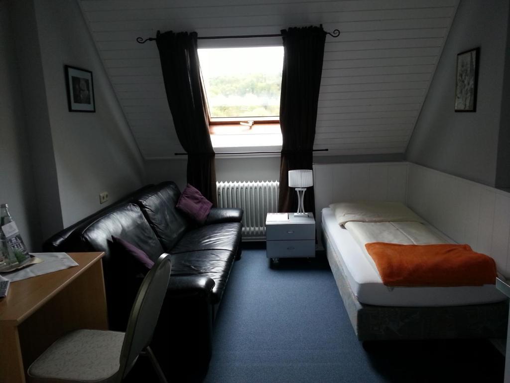 Hotel Restaurant Klostermuehle Reutlingen Chambre photo