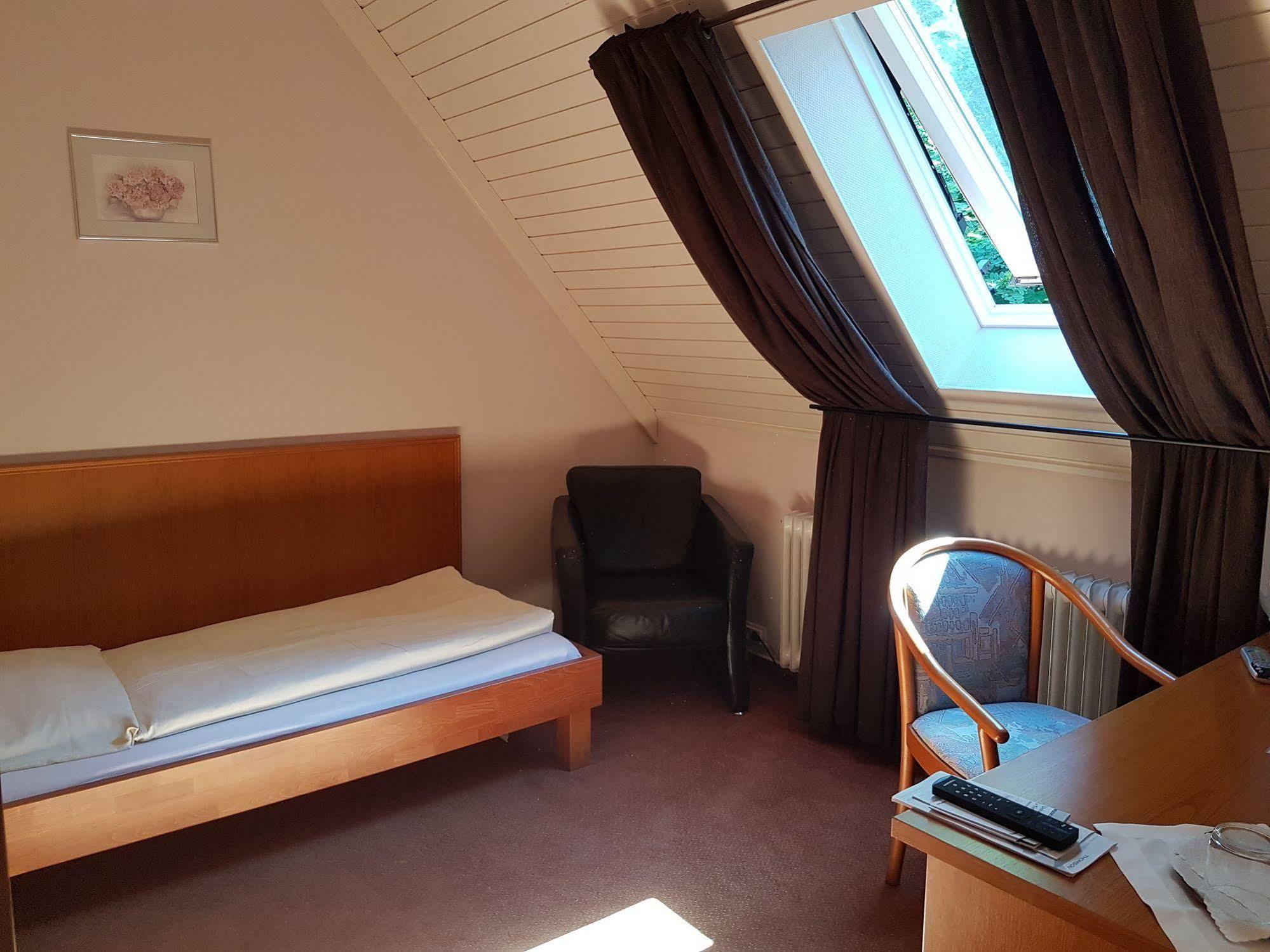 Hotel Restaurant Klostermuehle Reutlingen Extérieur photo
