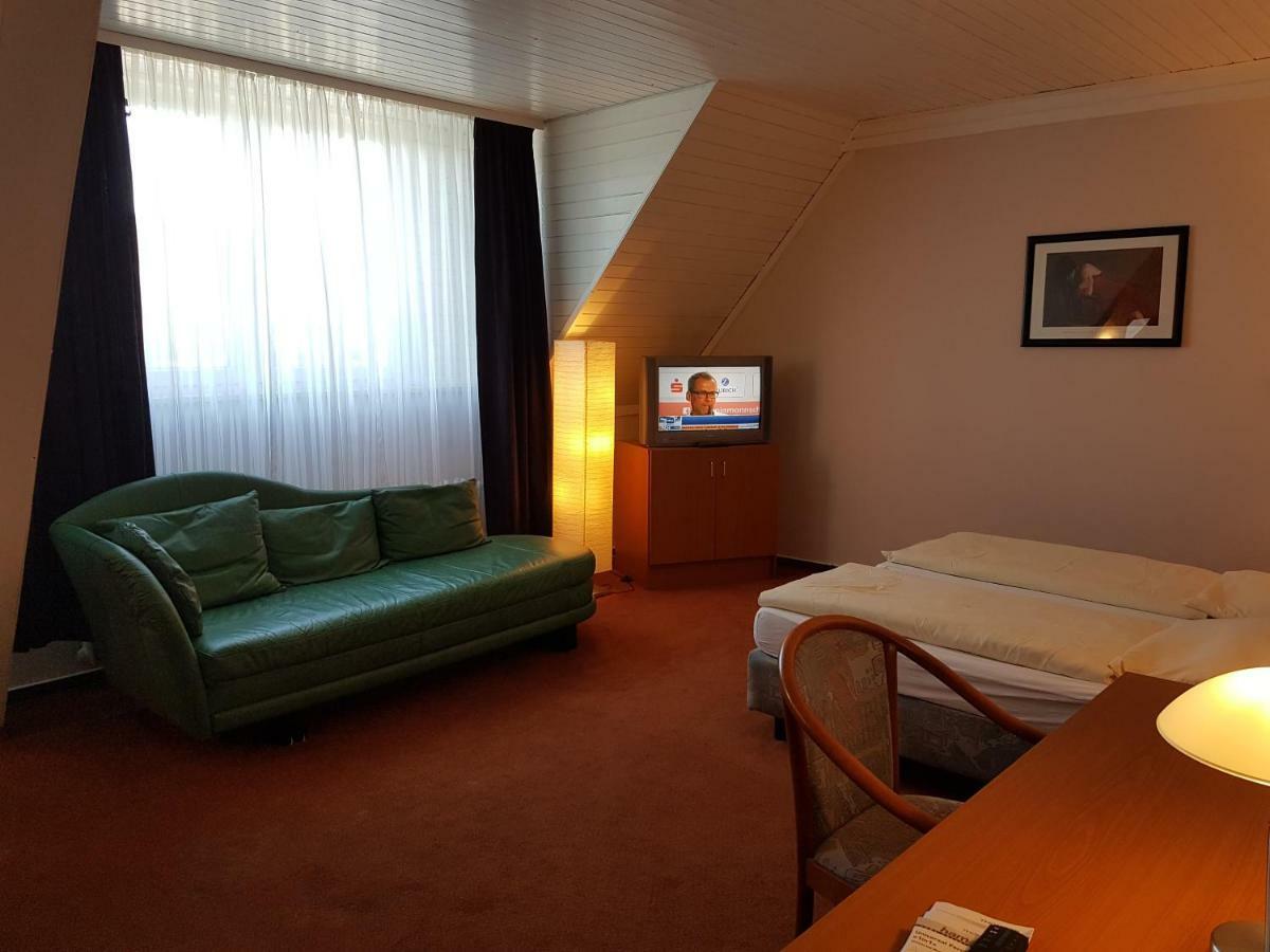 Hotel Restaurant Klostermuehle Reutlingen Extérieur photo